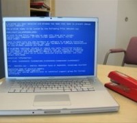 Синий экран на ноутбуке